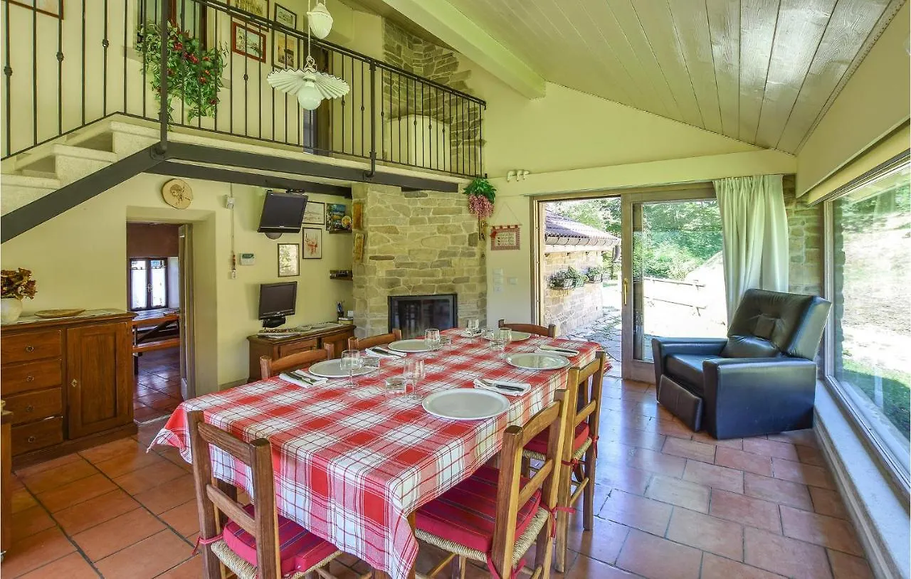 Stunning Home In Borgo Valbelluna With Kitchen Sant'Antonio Tortal 0*,