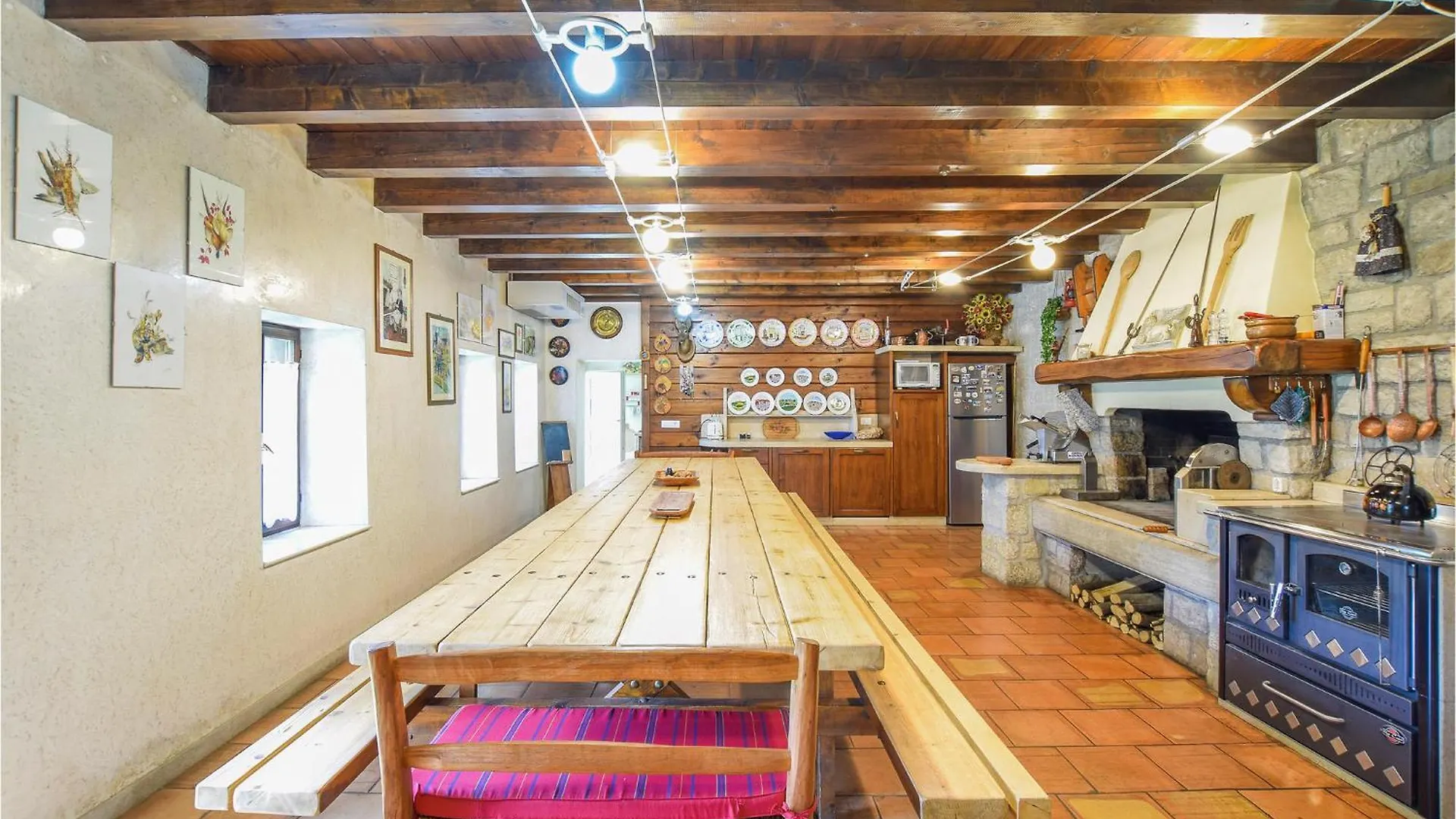 Stunning Home In Borgo Valbelluna With Kitchen Sant'Antonio Tortal 0*,  Italy